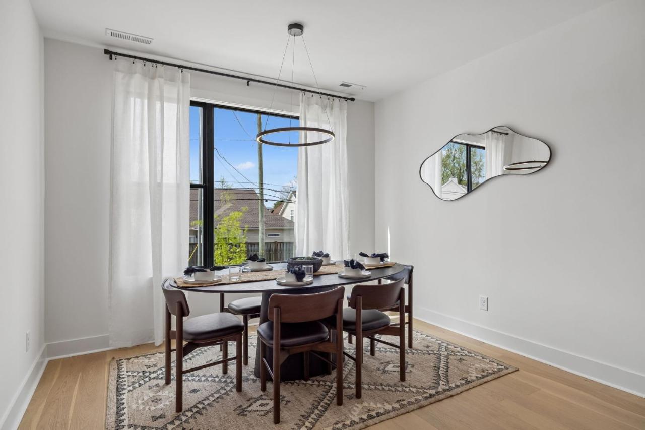 Elegant Townhome Rooftop Hot Tub & Fireplace - 3