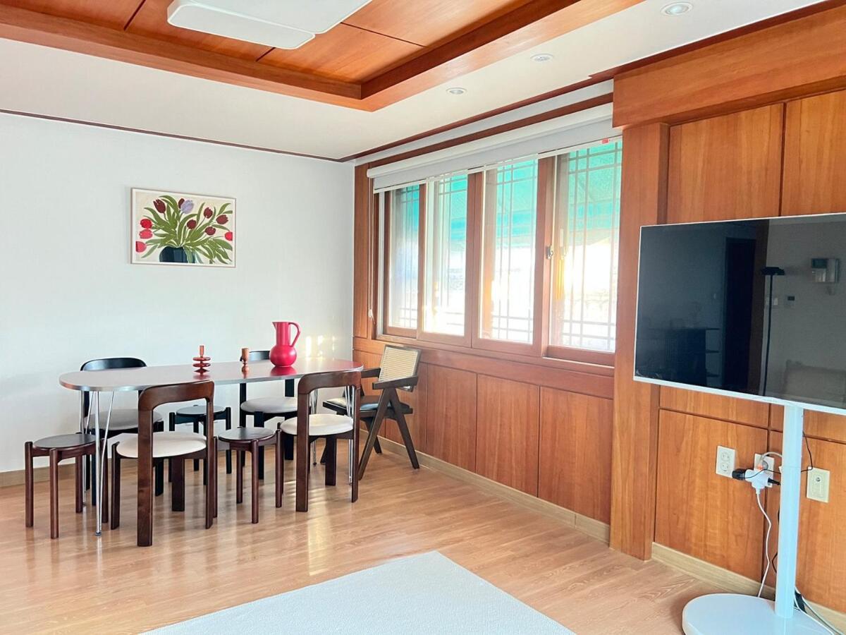 Premium Penthouse - Dazzling Sunshine, Artistic Interior Accommodation - 5