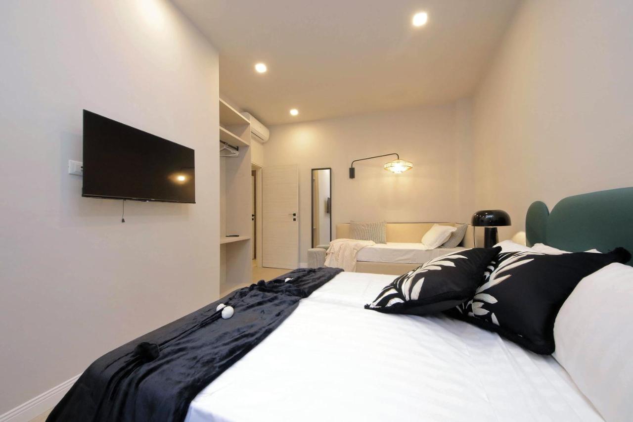 Trastevere E by Flatinrome - 5