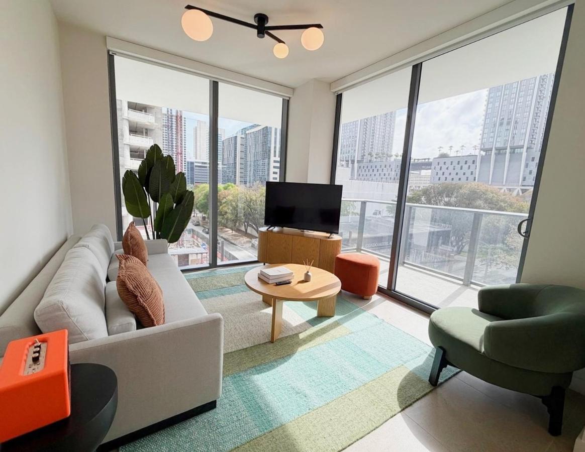 Elevated City Living at The Crosby - Downtown Miami - 3