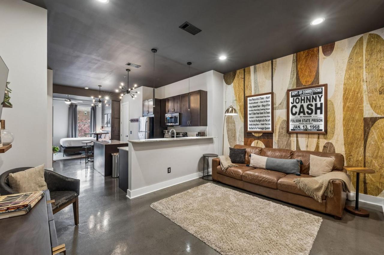 Music City West End Retreat Near Vandy 10 min to Broadway