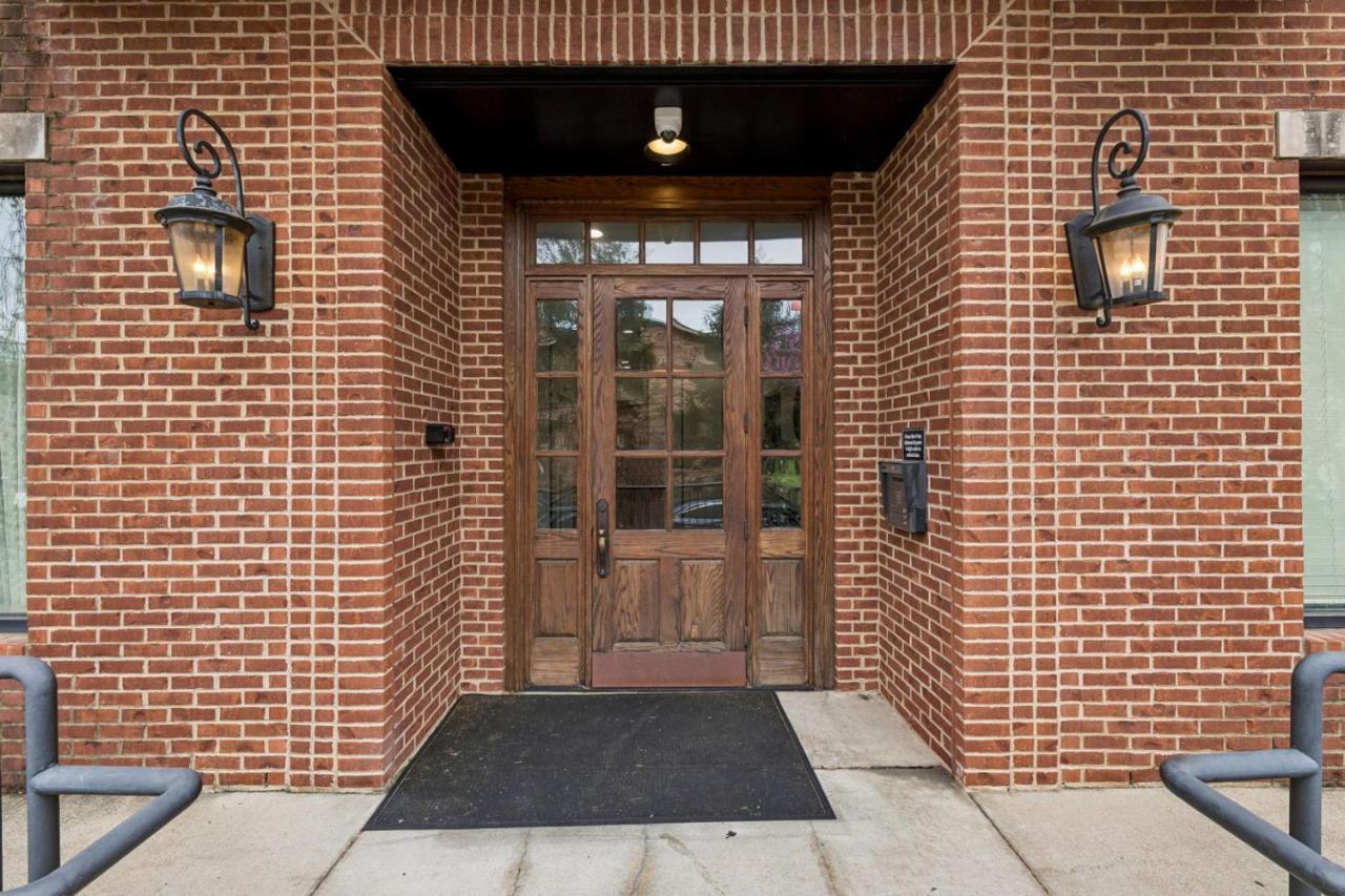 Music City West End Retreat Near Vandy 10 min to Broadway - 4