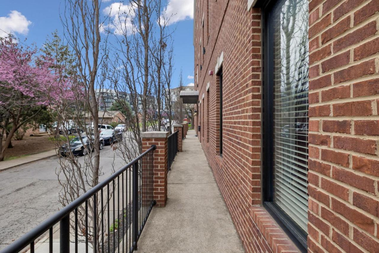 Music City West End Retreat Near Vandy 10 min to Broadway - 5