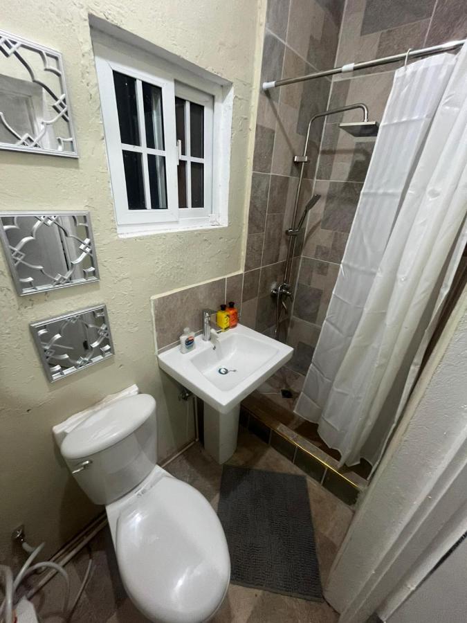 INEZ ROOTs BACKPACKERS HOSTEL - 4