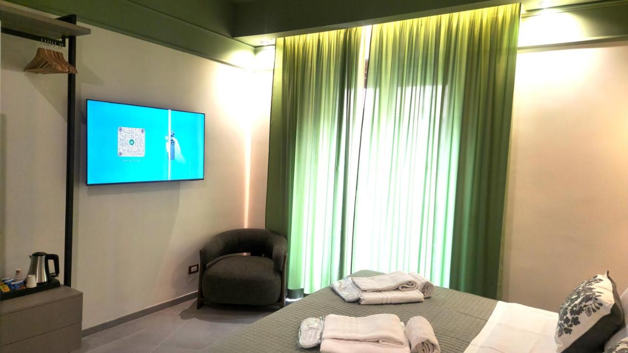 Roma Suite Style 2 - 5