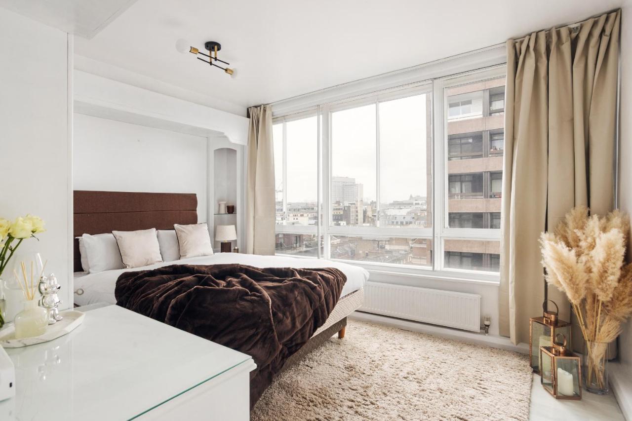 Premium Luxe 1 Bedroom Soho Apartment - 2