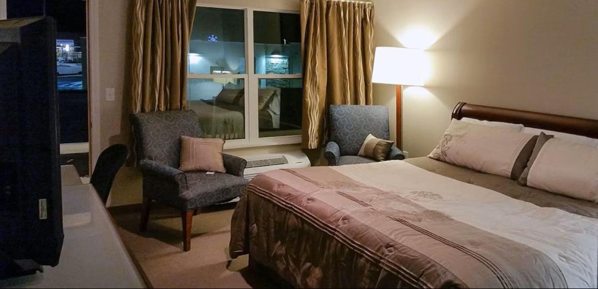 Rolling Hills Lodge — photo 4