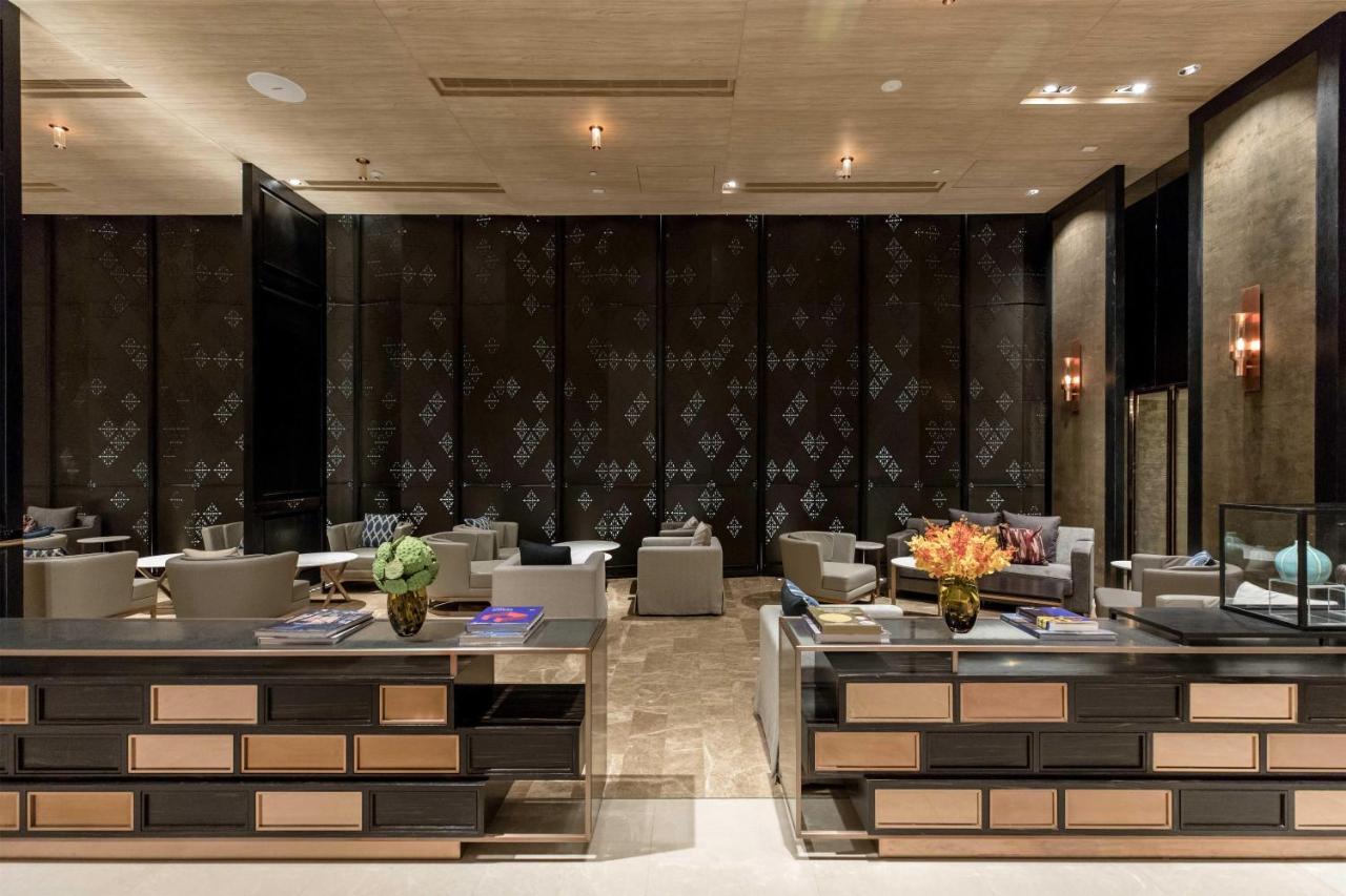 Hyatt Regency Bangkok Sukhumvit - 2