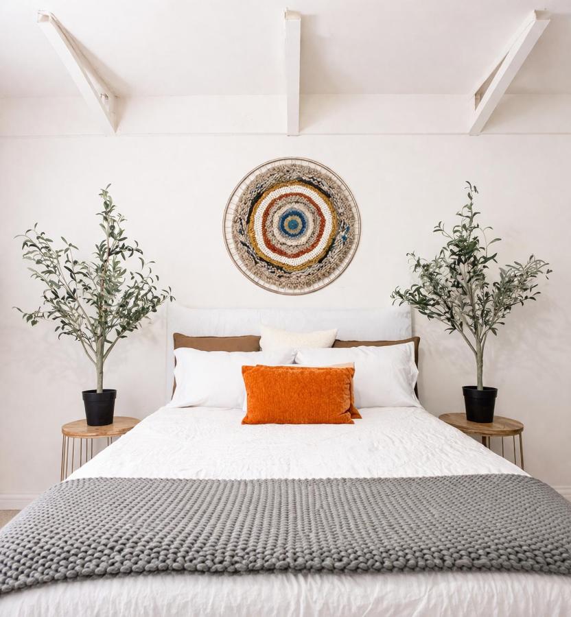 Charming Historic Studio in Mid-Wilshire Los Angeles near Koreatown