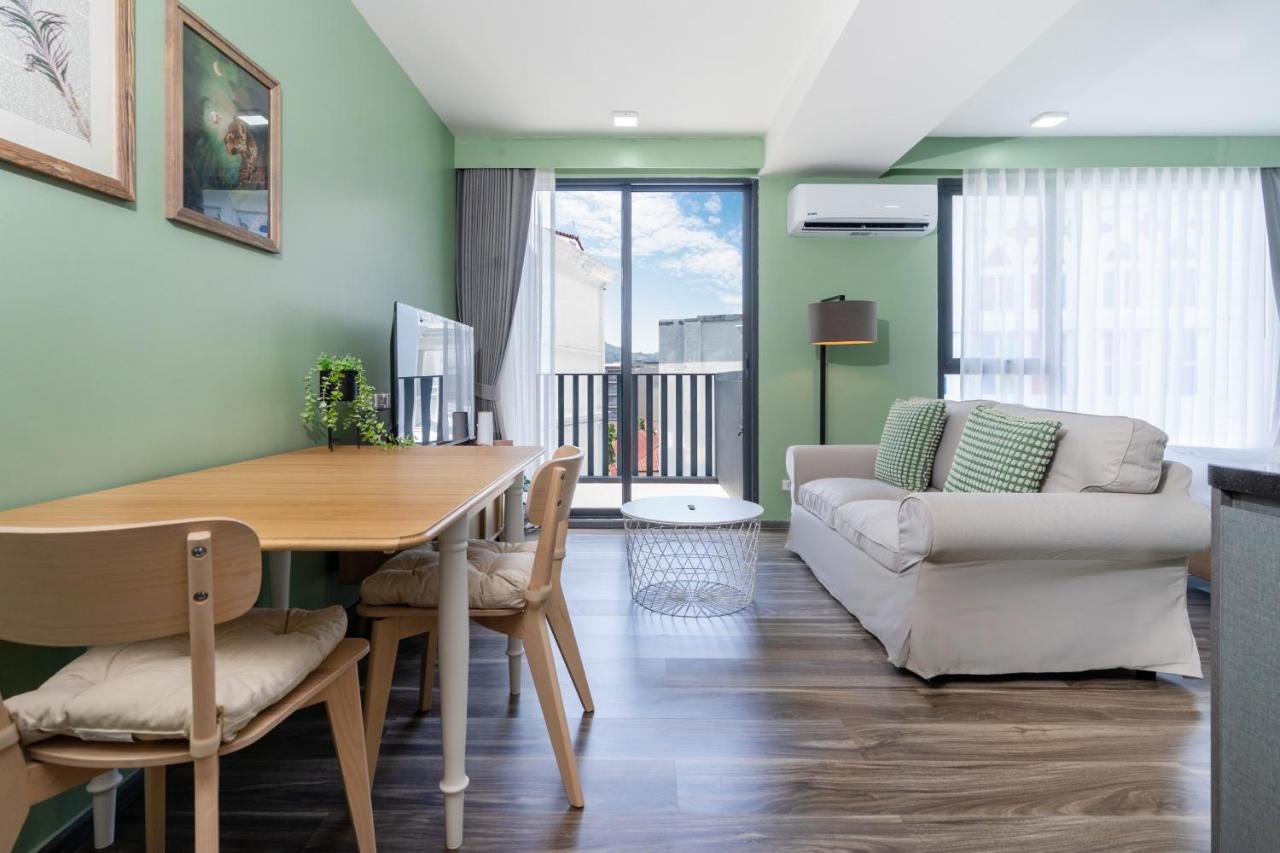 The DECK CONDOMINIUM - 4