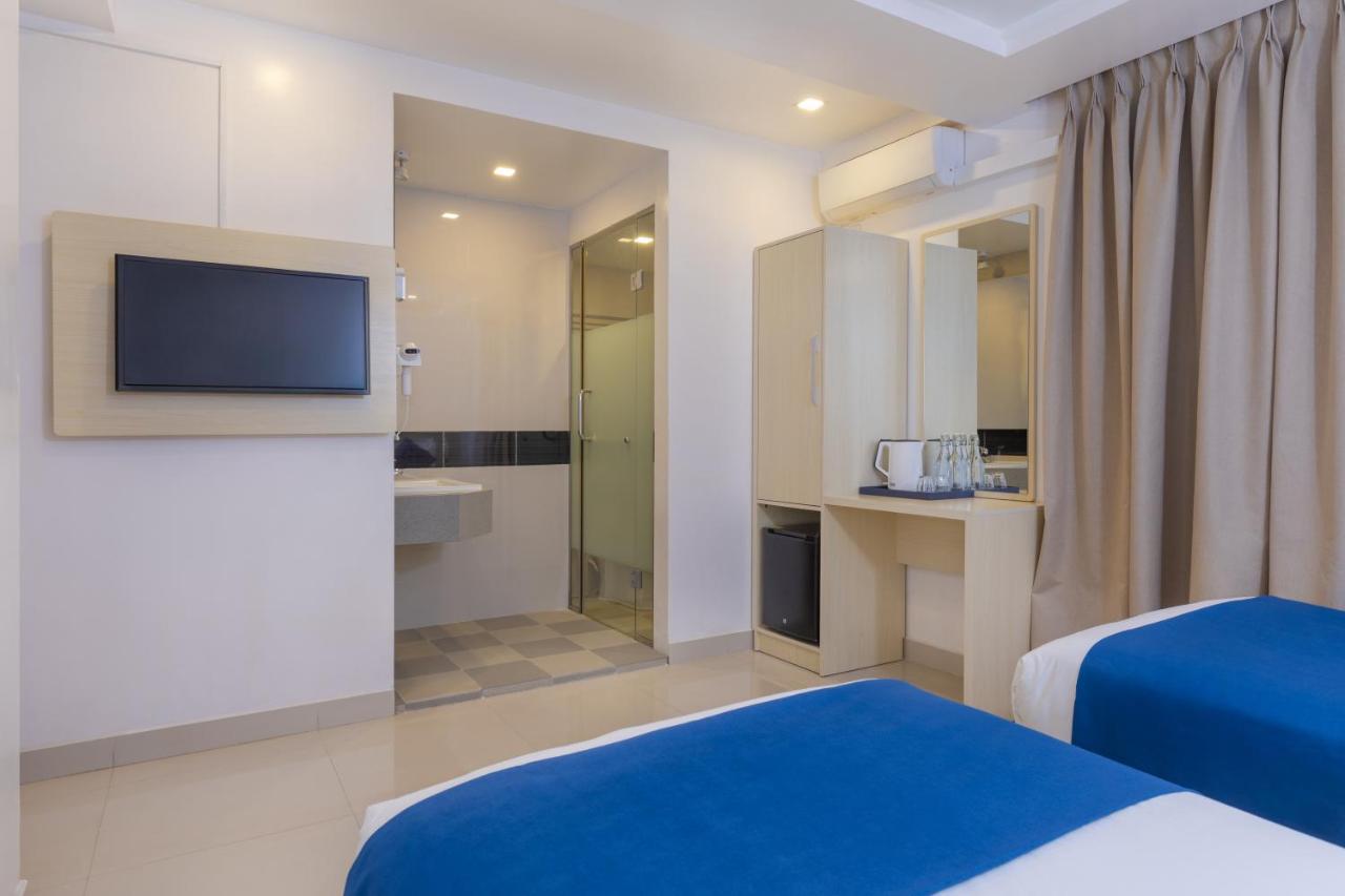 White Harp Beach - 5