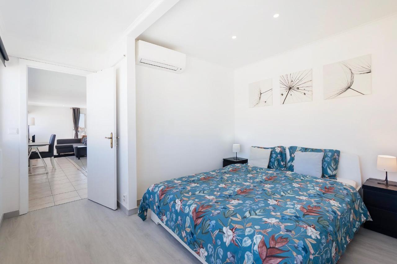 Let the sun come in - walking to the beach by Algarve Dream Holidays