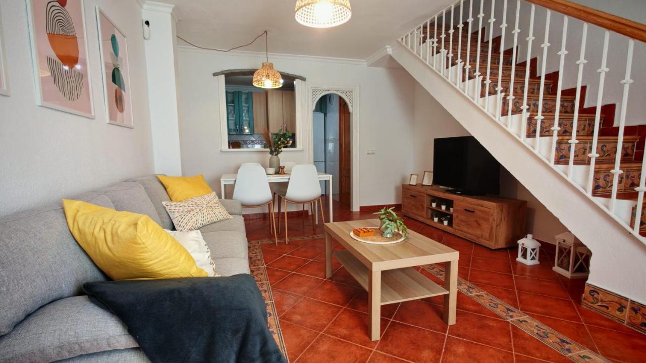 Berlioz 41, house with patio and shared pool - 2