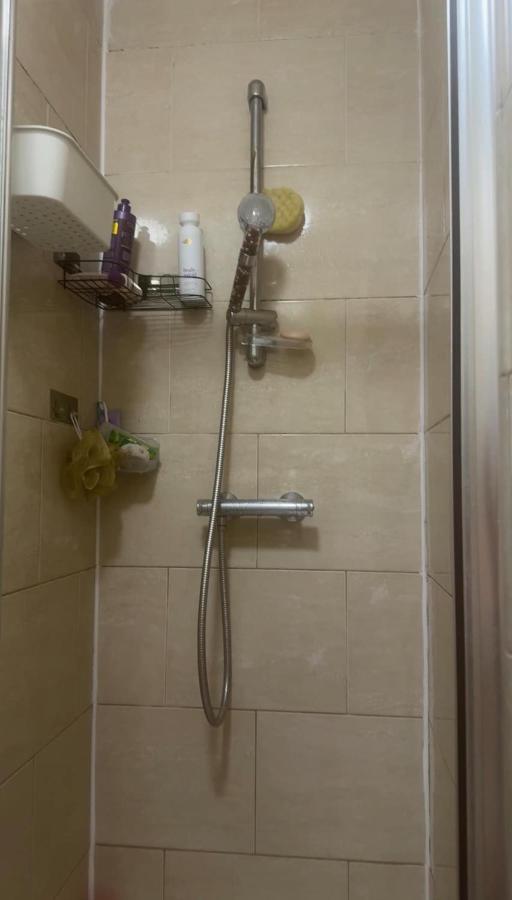 London Hoxton Room - 3