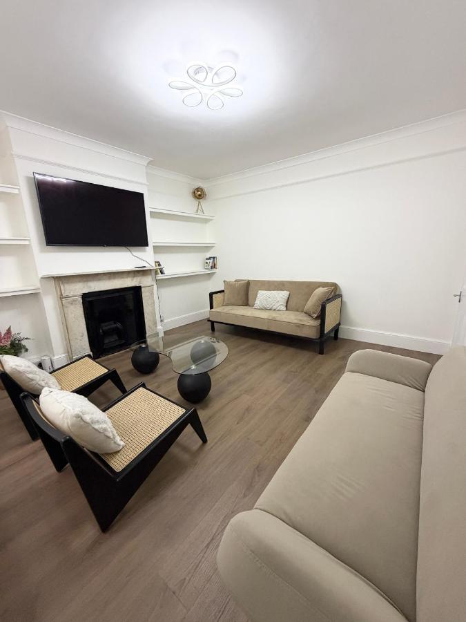 Luxury House in Westminster - 2