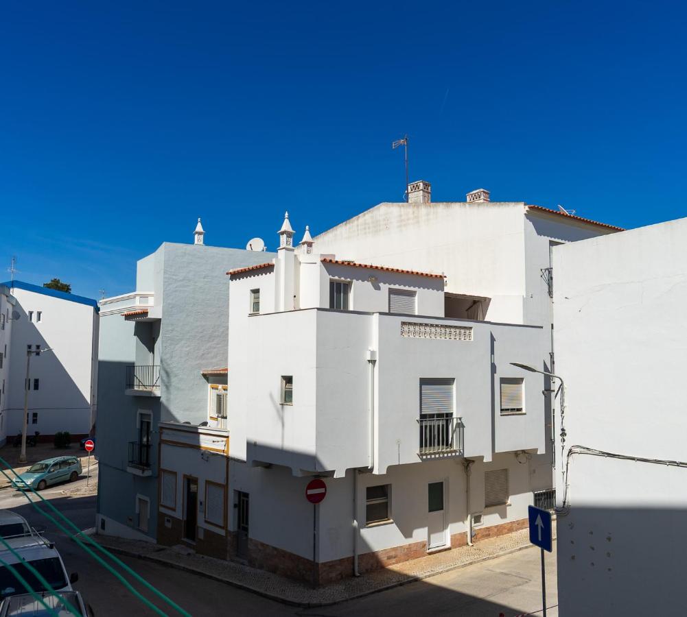 Large studio room with balcony - 4