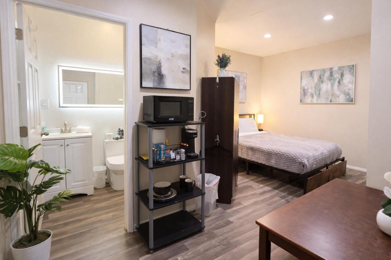 Studio 1 - Comfortable Guest Studio by Cedars-Sinai, Beverly Center and Beverly Hills - 2