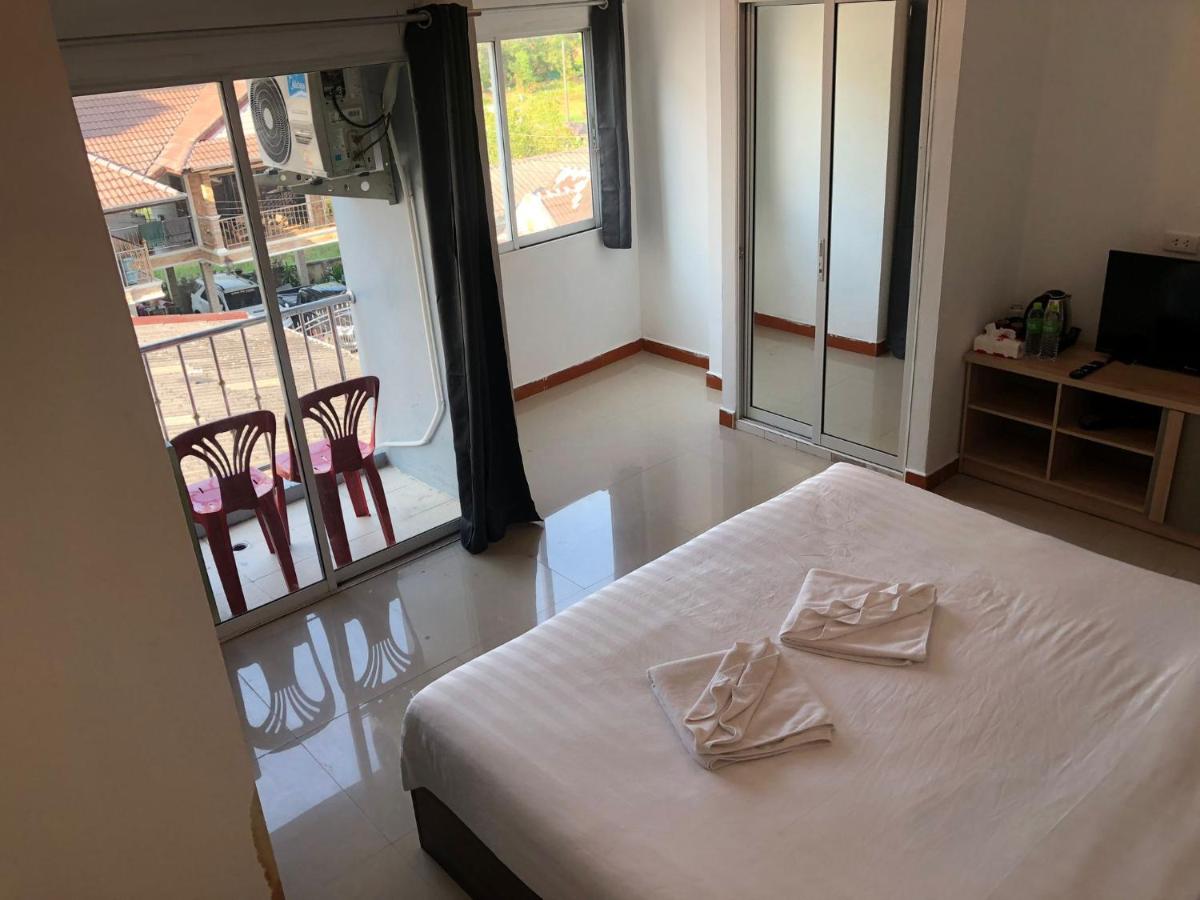 Silver Oaks Hotel - 5