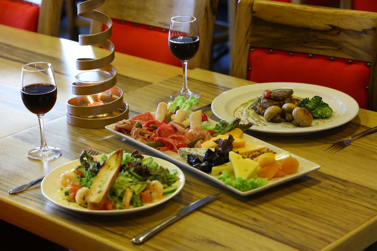 Jounieh Suites Boutique Hotel photo