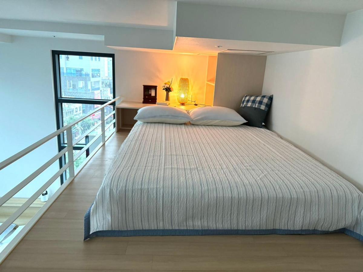 Dongdaemun Myeongdong DDP New loft Double Bed Room 5Mins to subway Station - 2