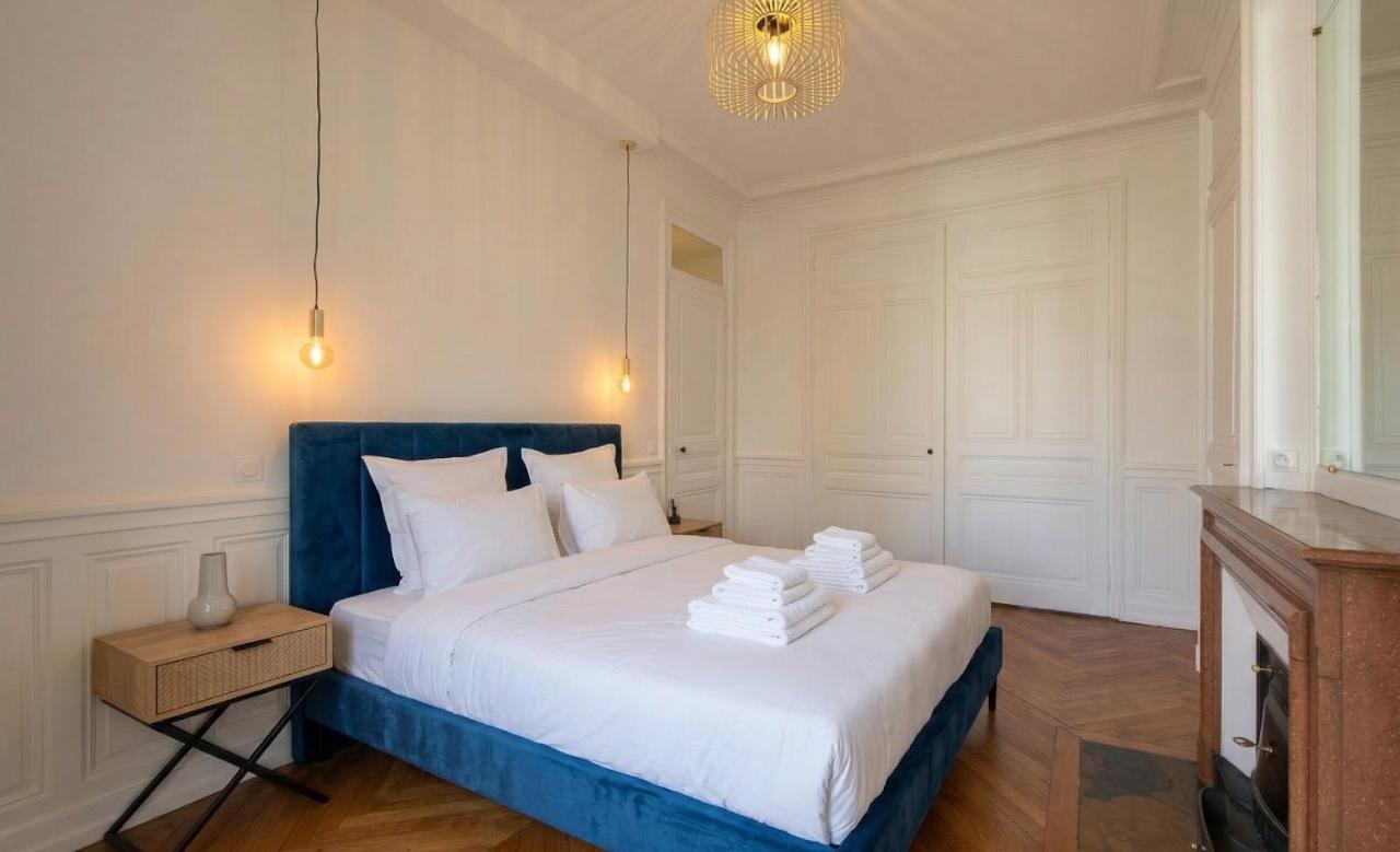 2BR Tour Eiffel Rapp Champs de Mars - 2