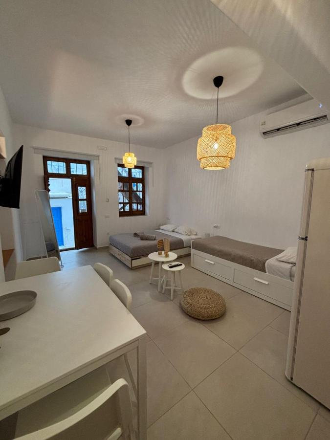 Elenitas flat, Steps to the Windmills & Fabrika - 2