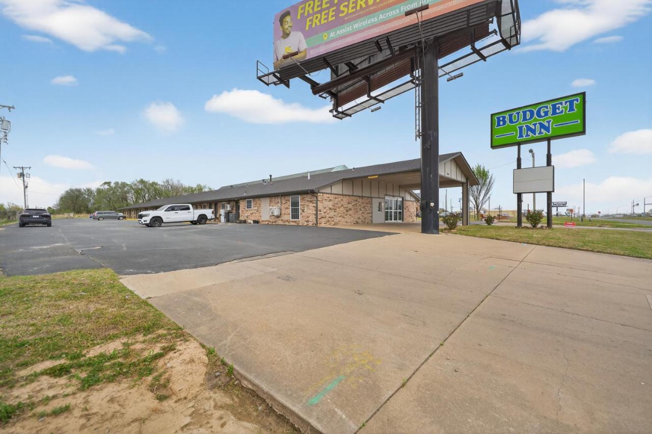 Economy Inn — photo 12