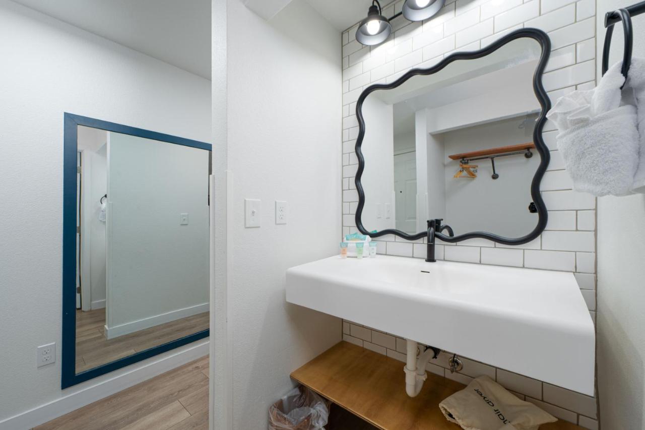 Varsity North Hotel — photo 13