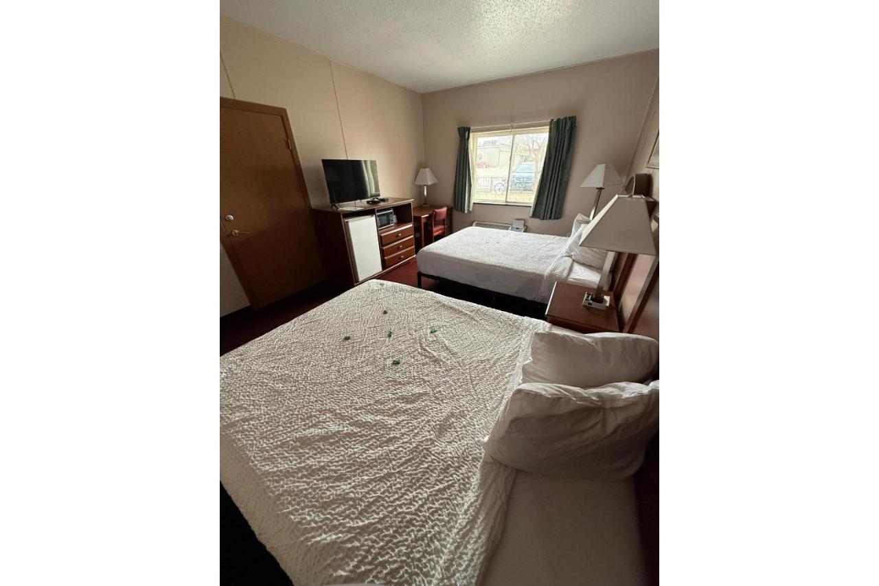 Fairbridge Inn & Suites Williston Near Airport — photo 19