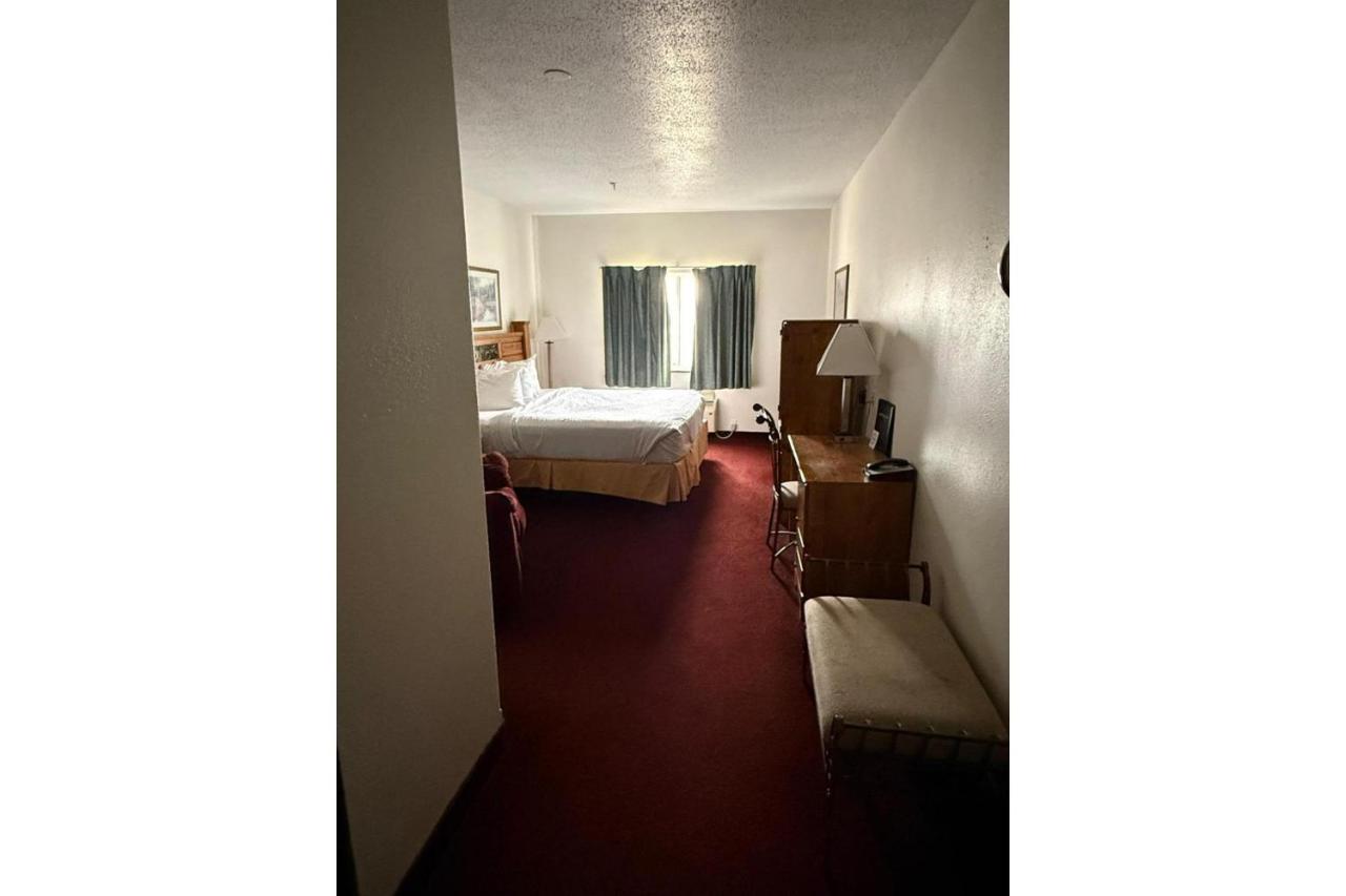 Fairbridge Inn & Suites Williston Near Airport — photo 23