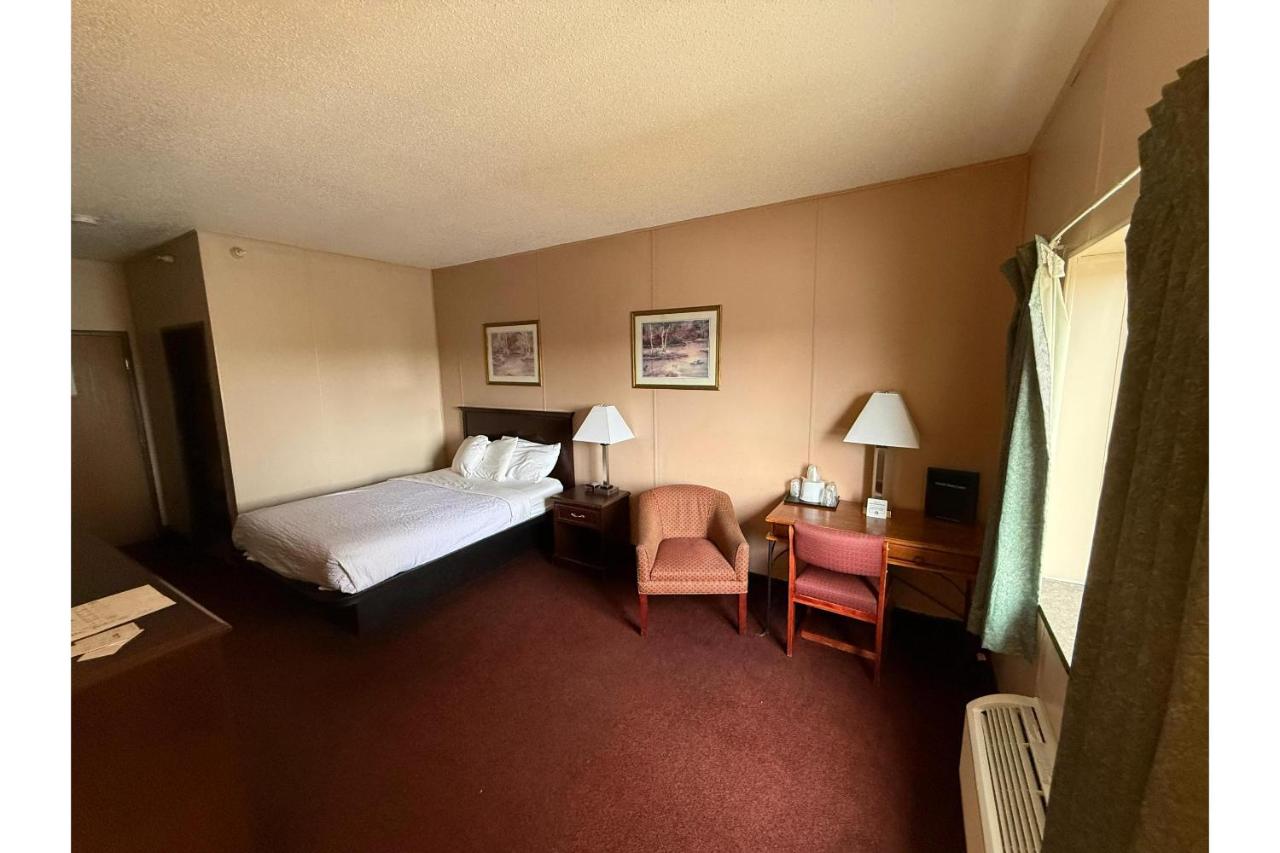 Fairbridge Inn & Suites Williston Near Airport — photo 8