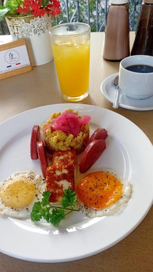 Hotel Plaza Kavia - 3