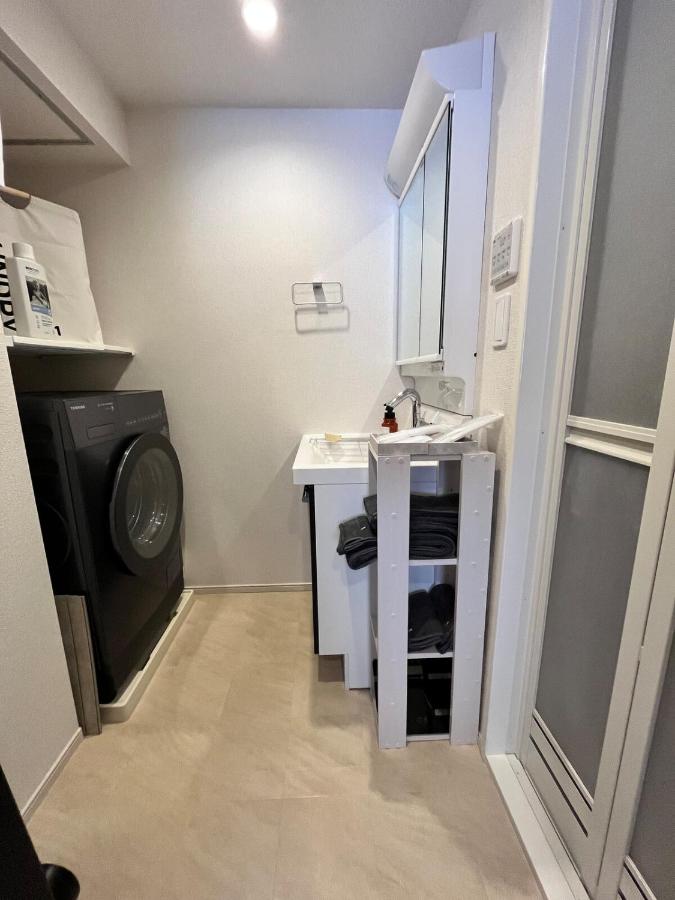 Brand New! Near Sensoji & Asakusa Station! Japanese Modern Room with Big Projector - 3