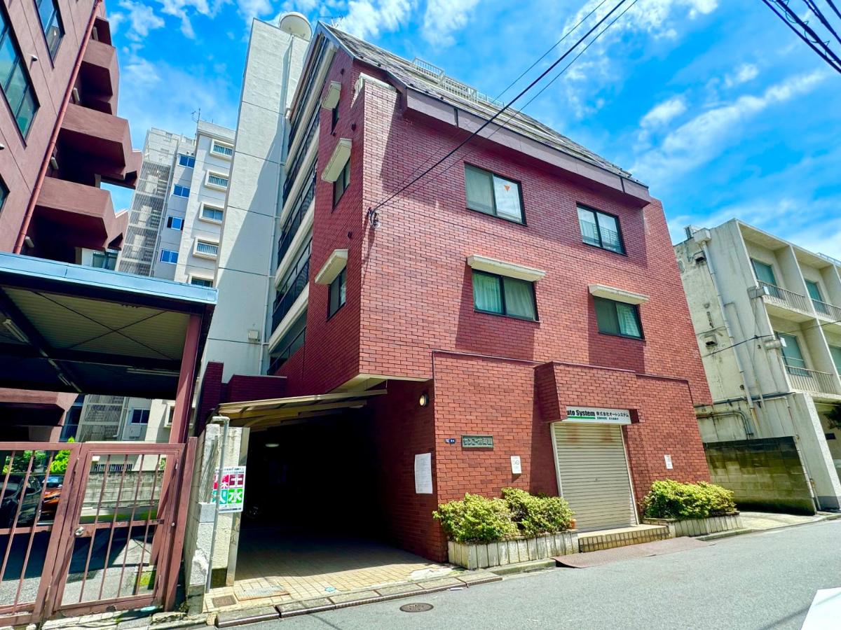 #302 Tokyo Ryogoku Hokusai Katsushika - 2