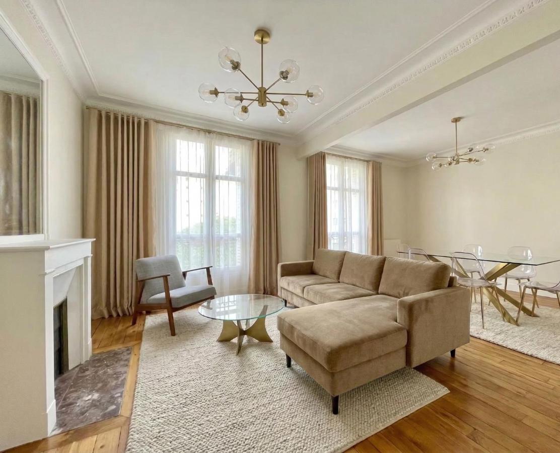 2BR Georges V Francois 1er