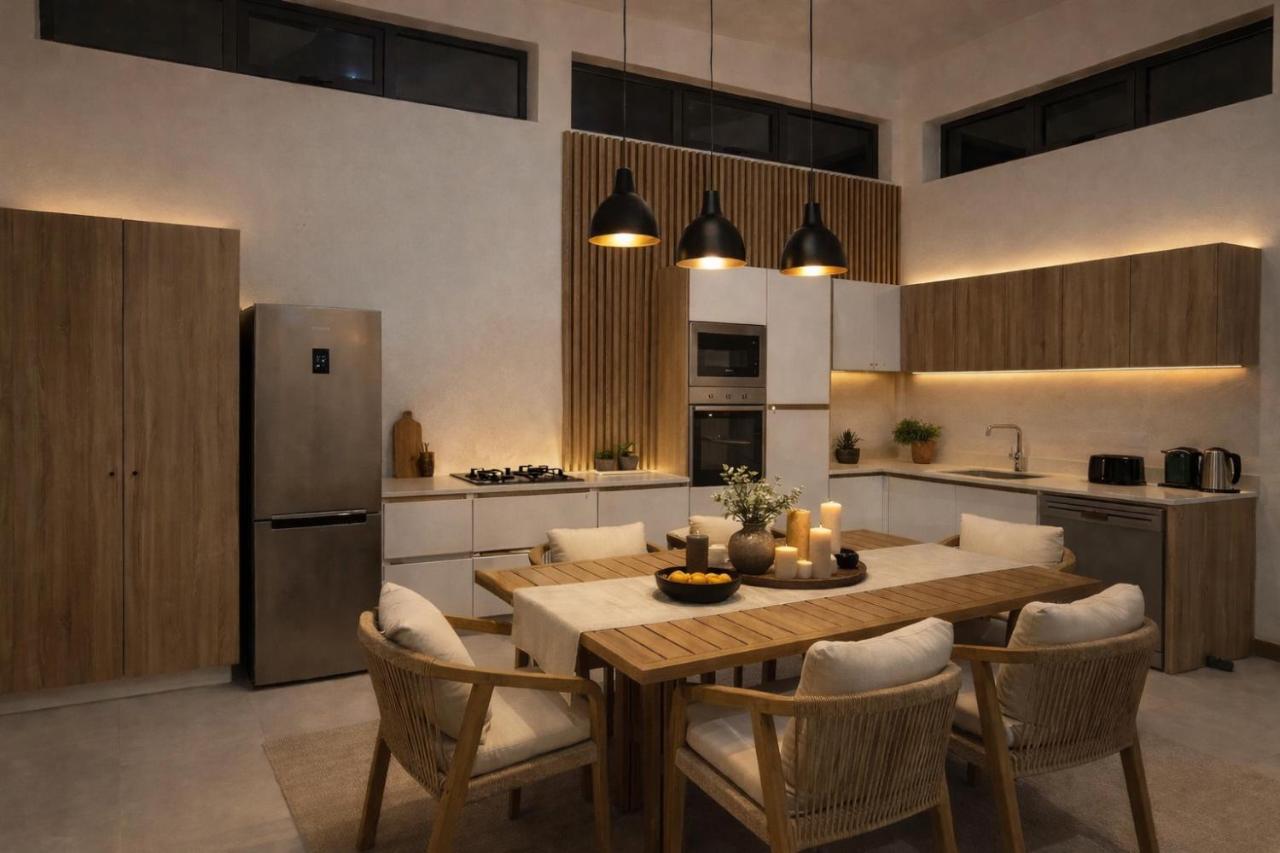 Fairview Holiday Villa - 2