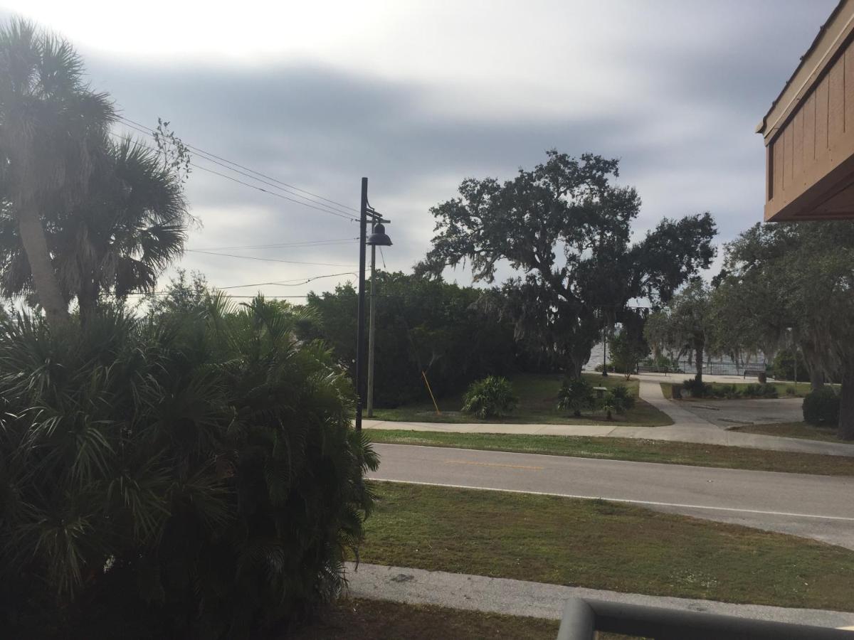 Charlotte Bay Resort — photo 14