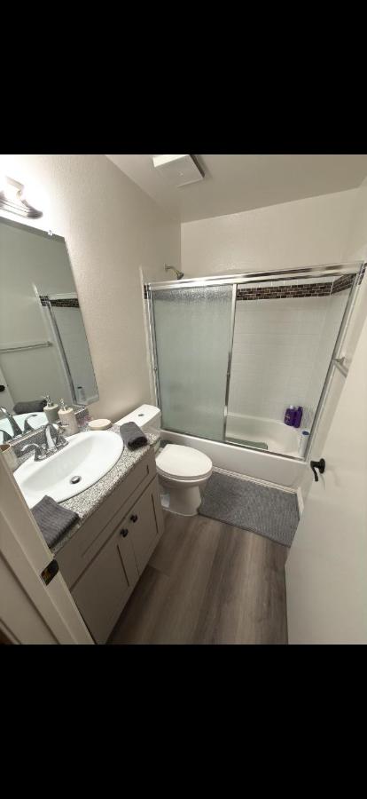 Cozy 2BD2BA in Heart of Venice - 3