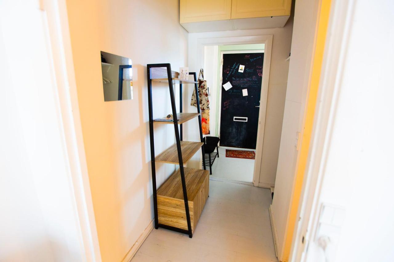 Local cozy apt in Cph With Balcony I Perfect Location - 4