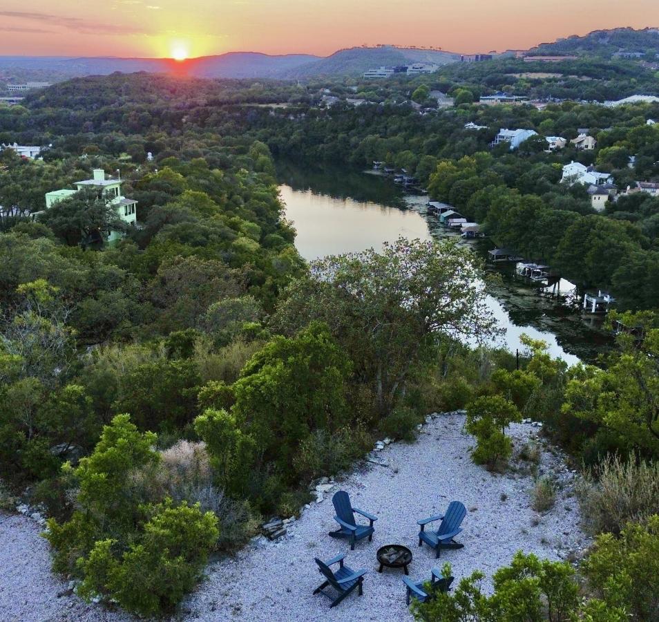 Lake Austin Overlook