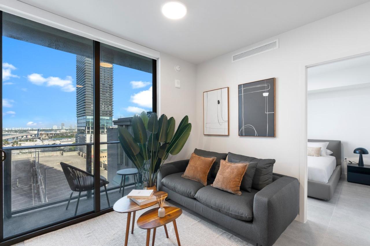 Modern Condo w Breathtaking Downtown Views - 2