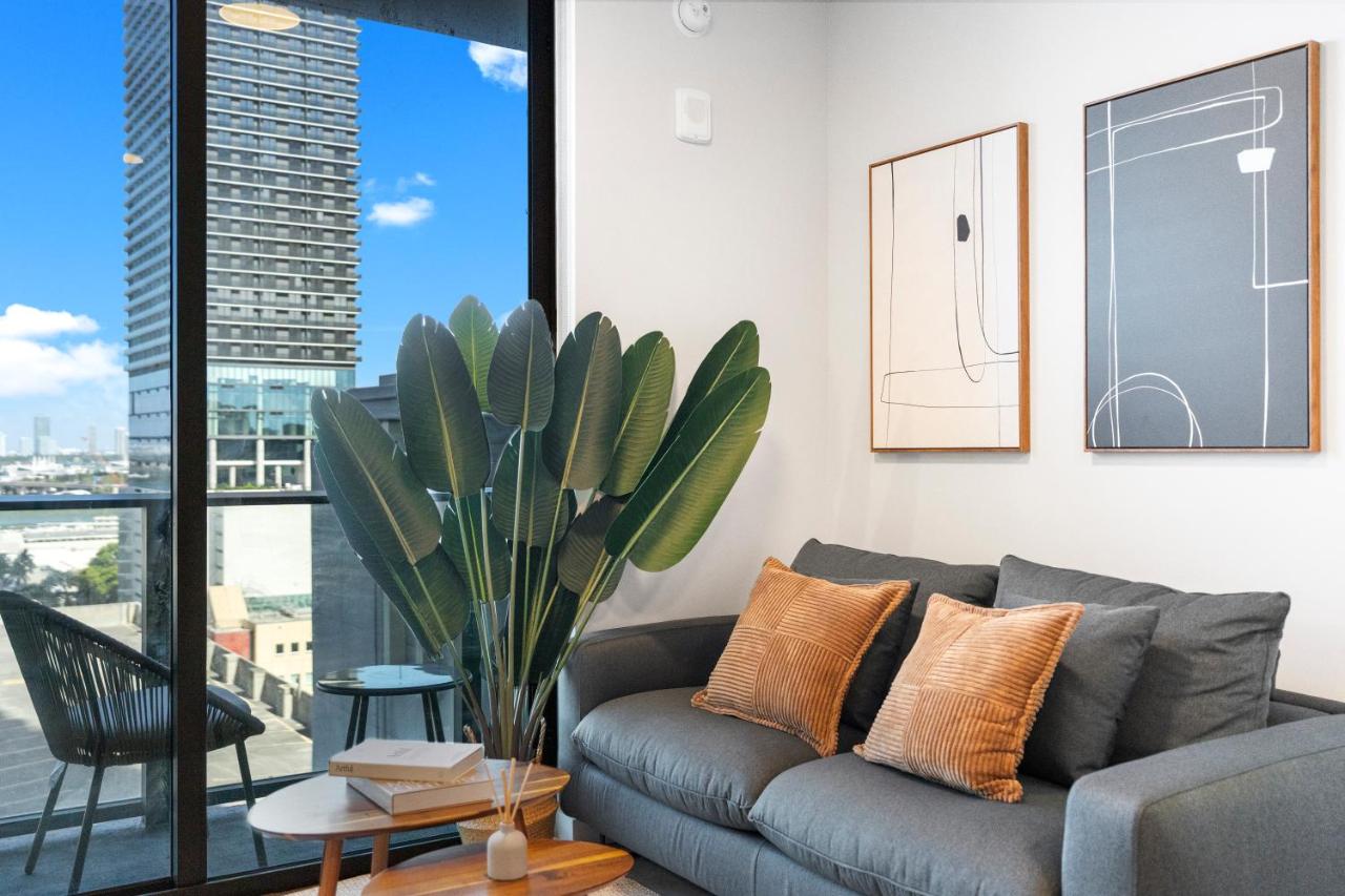 Modern Condo w Breathtaking Downtown Views - 5