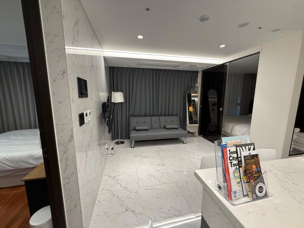 강남 서초 패밀리 스위트 2룸 KM House 7