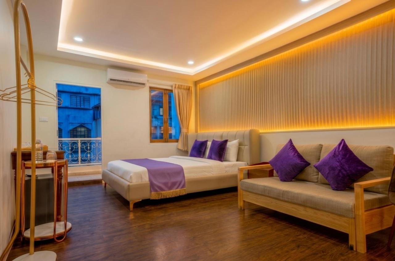 Excel Hotel Bangkok former Sri Krungthep Hotel - 2