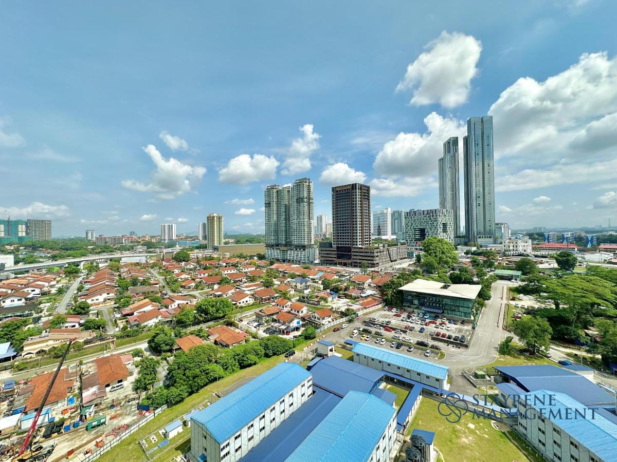 Twin Tower Residence Johor Bahru by Stayrene - 5