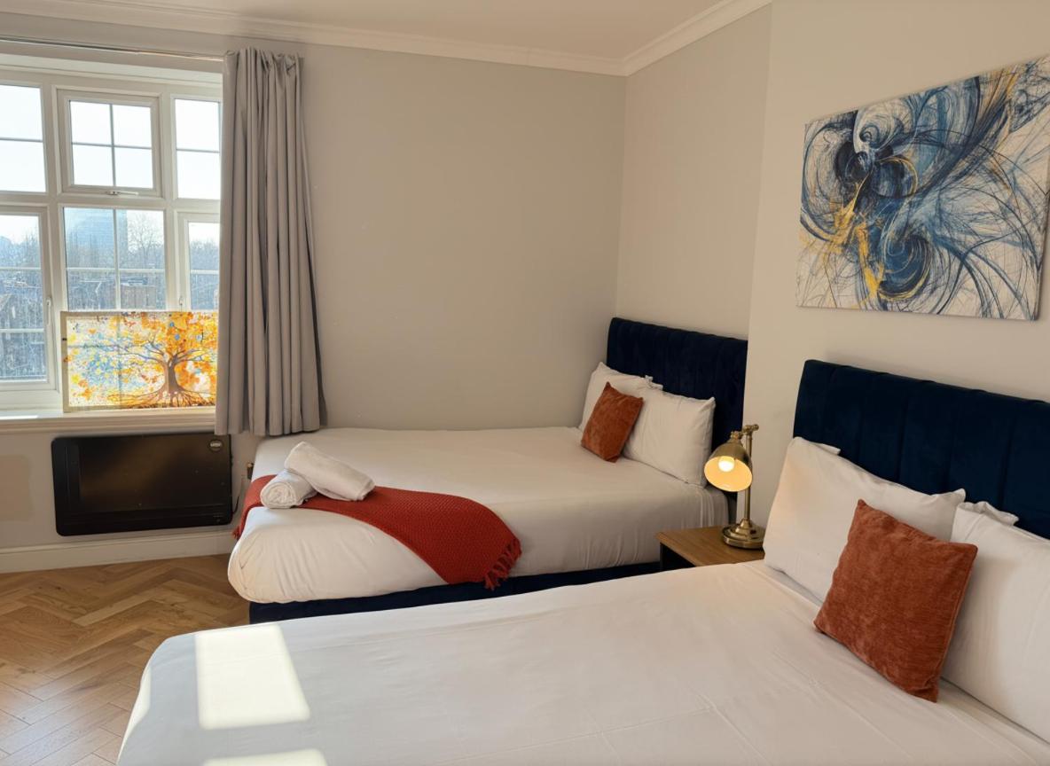 Stylish Central London Apartment near Paddington & Hyde Park - Sleeps 6 - 2