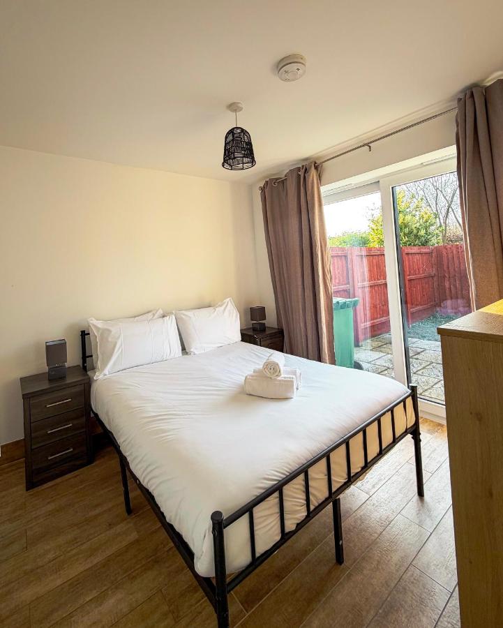 Modern Bright Flat near Station and Addenbrookes, Cambridge UK - 5