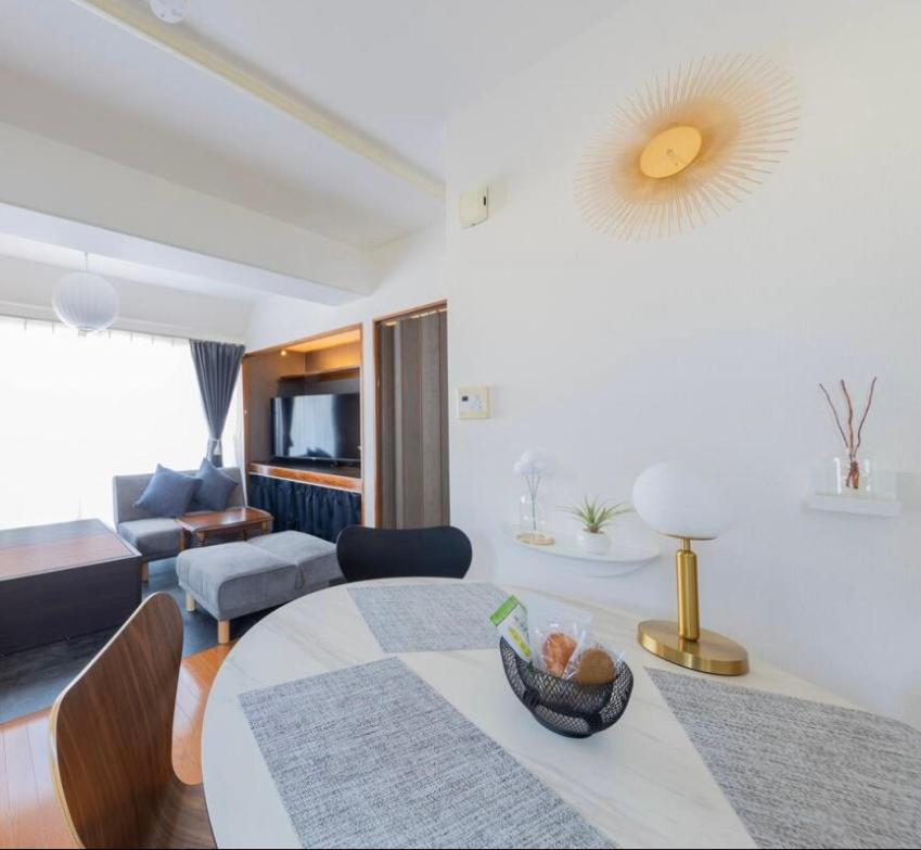 LiveStay HIROO - 1BR and Cozy Living Area, 5th floor NO elevator, 34m2, 1-3 ppl, Hiroo Area, from Stn 10 min to Shibuya - 5