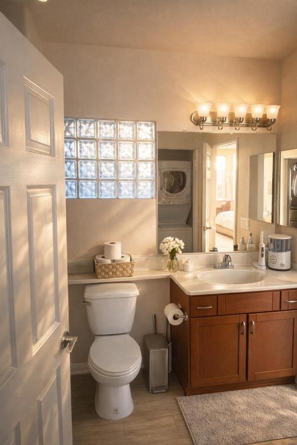 Premium 1 & 2 Bedroom Stay Near Venice Beach with Pool Hot Tub & Cinema - 3