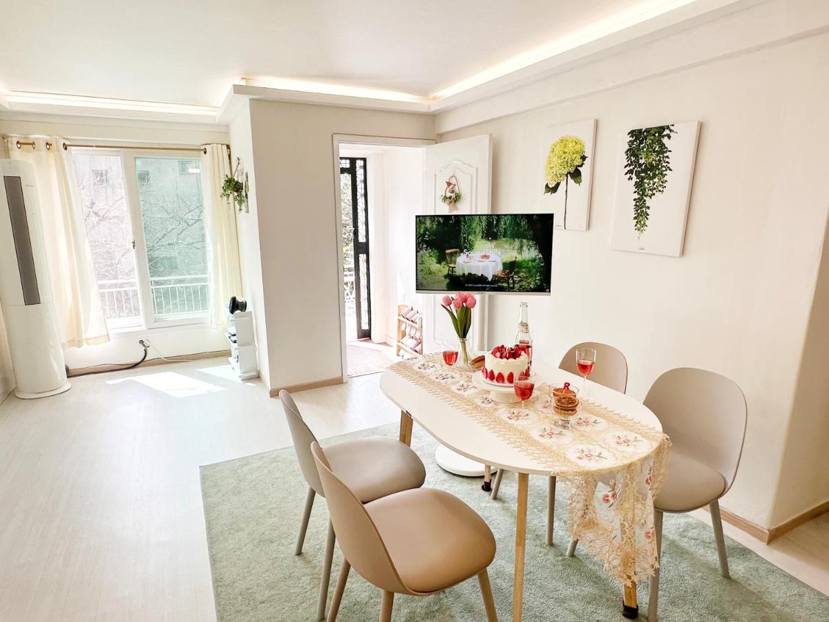 Studio 09 in Hyehwa station Jongno